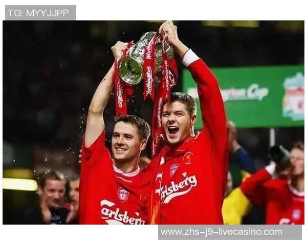 欧文的足球传奇:从天才少年到世界巨星的辉煌历程与影响